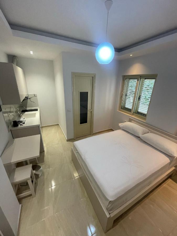 John'S Holiday Home Vlorë Екстериор снимка