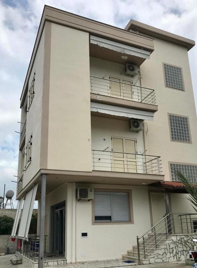 John'S Holiday Home Vlorë Екстериор снимка