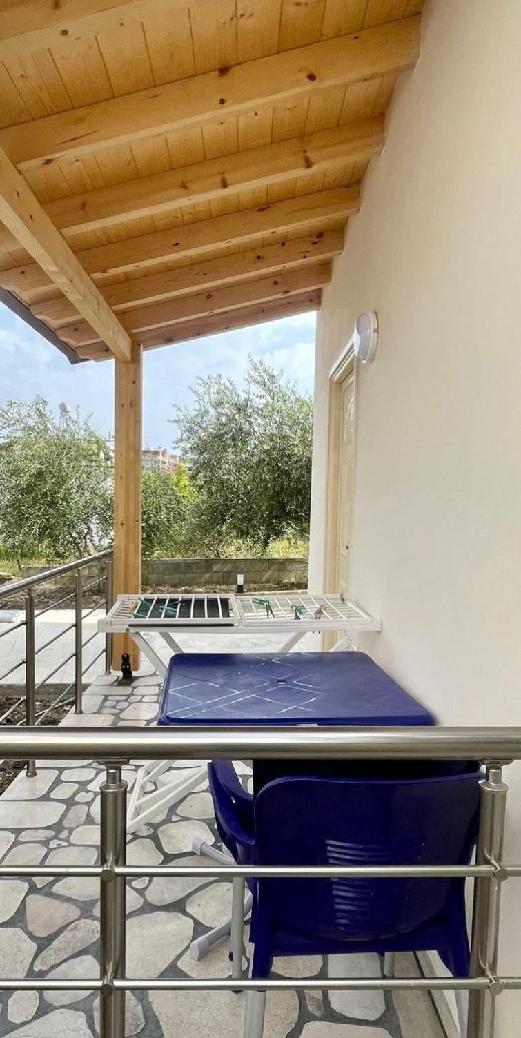 John'S Holiday Home Vlorë Екстериор снимка